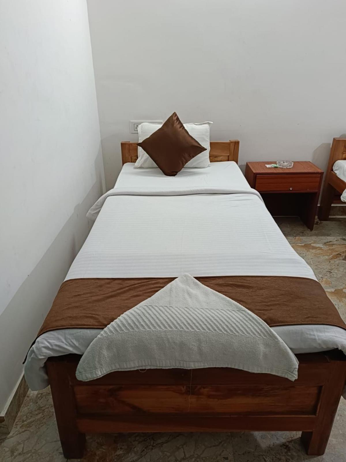 Hotel Atithi Grand Guwahati Eksteriør billede