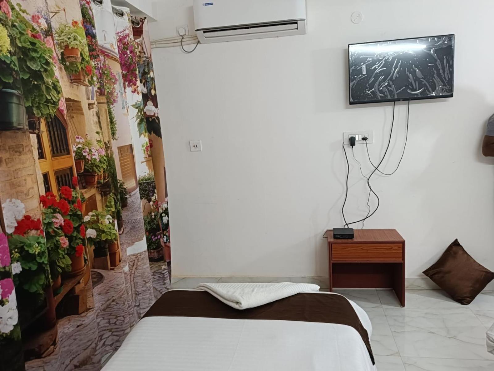 Hotel Atithi Grand Guwahati Eksteriør billede